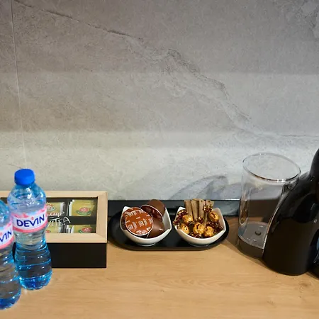 Zen Ultracentral Stylish & Cozy