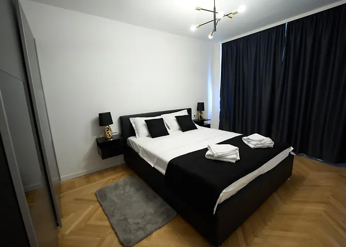 Zen Ultracentral Stylish & Cozy Apartment