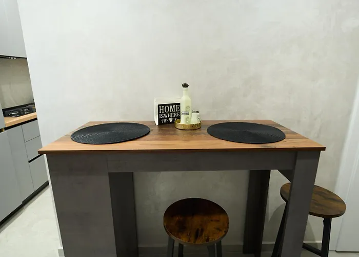 Zen Ultracentral Stylish & Cozy Apartment Craiova