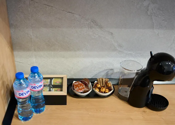 Zen Ultracentral Stylish & Cozy